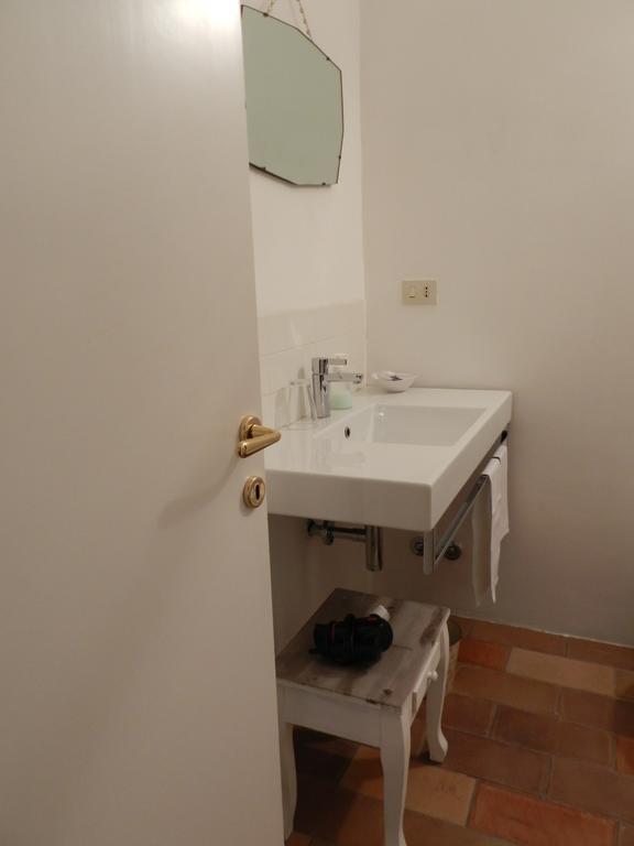 Vicolo Del Lupo Guesthouse Ρώμη Δωμάτιο φωτογραφία